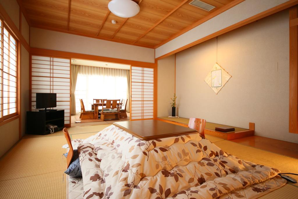 Awanoyu Hotel Matsumoto Bagian luar foto